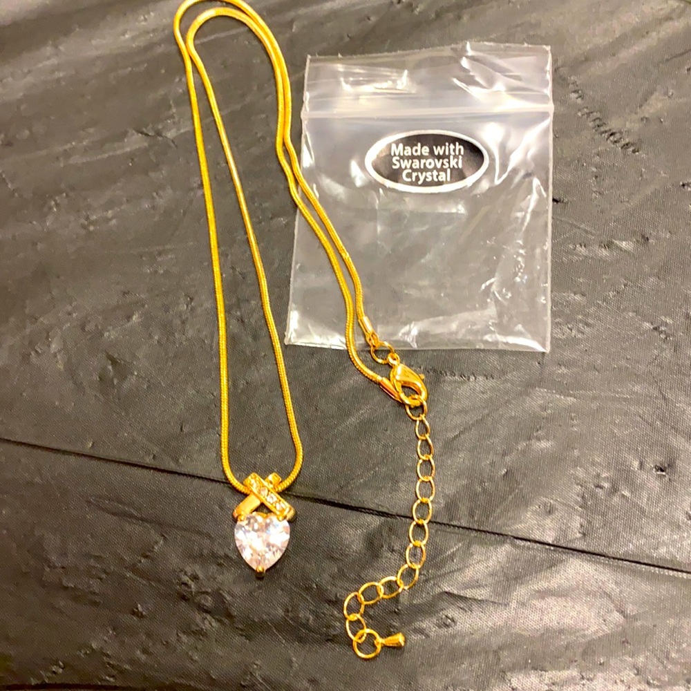 NEW! Beautiful Gold Swarovski Crystal necklace!
